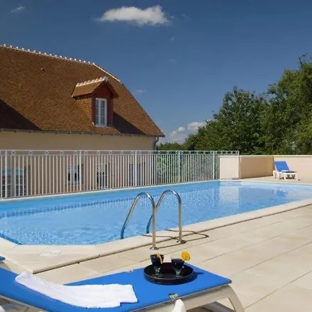 3 Etoiles - Piscine - Ccbgfce *