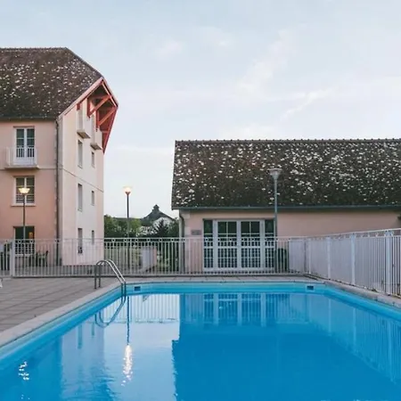 3 Etoiles - Piscine - Ccbgfce *